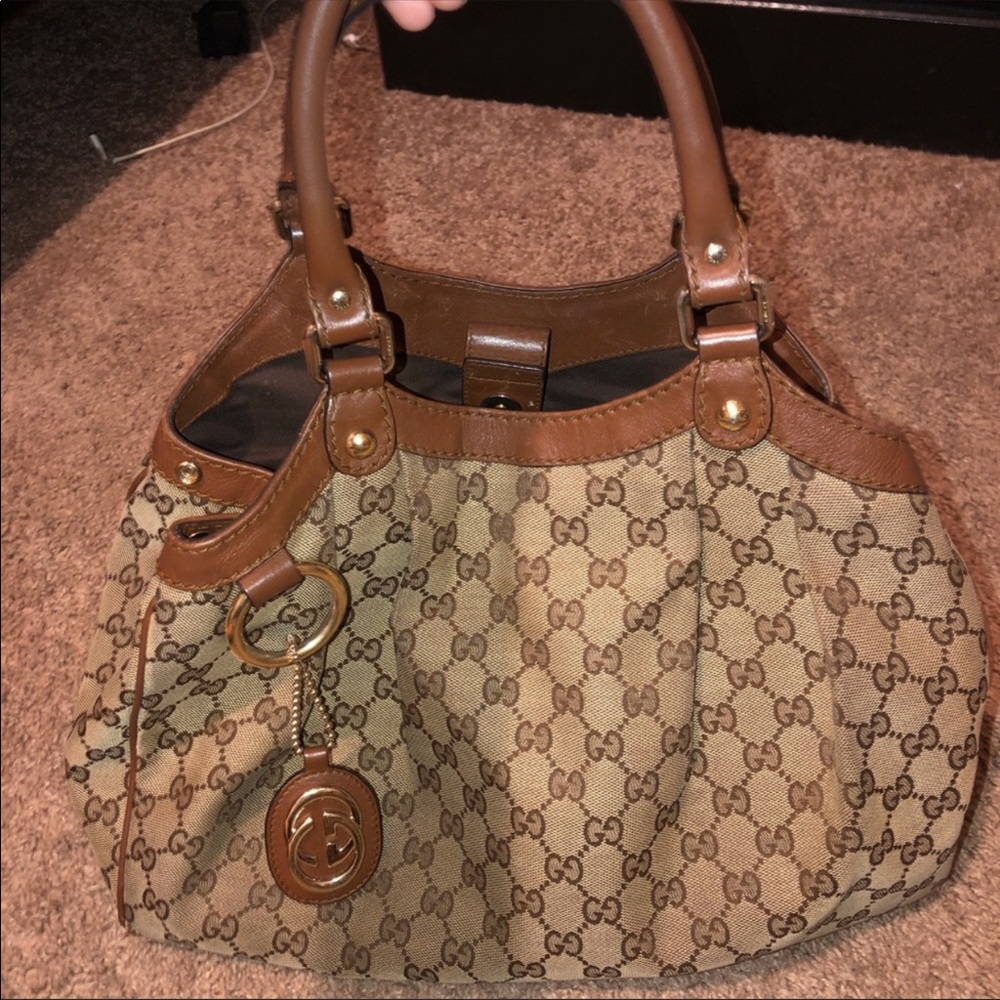 Gucci Medium Sukey brown handbag